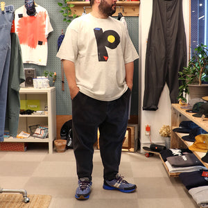 BIG P' TEE -COAL BLACK-
